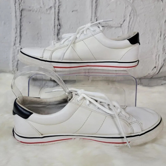 TOMMY Hilfiger Womens White Oneas Classic Low Top Preppy Sneaker Size 10 M - Picture 2 of 13